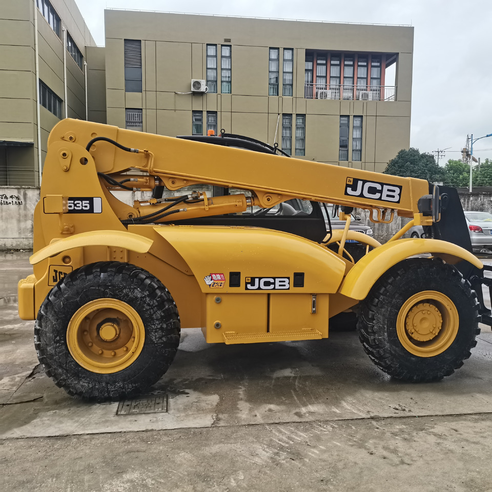 JCB 535 - Telescopic handler: picture 3 JCB 535 - Telescopic handler: picture 3