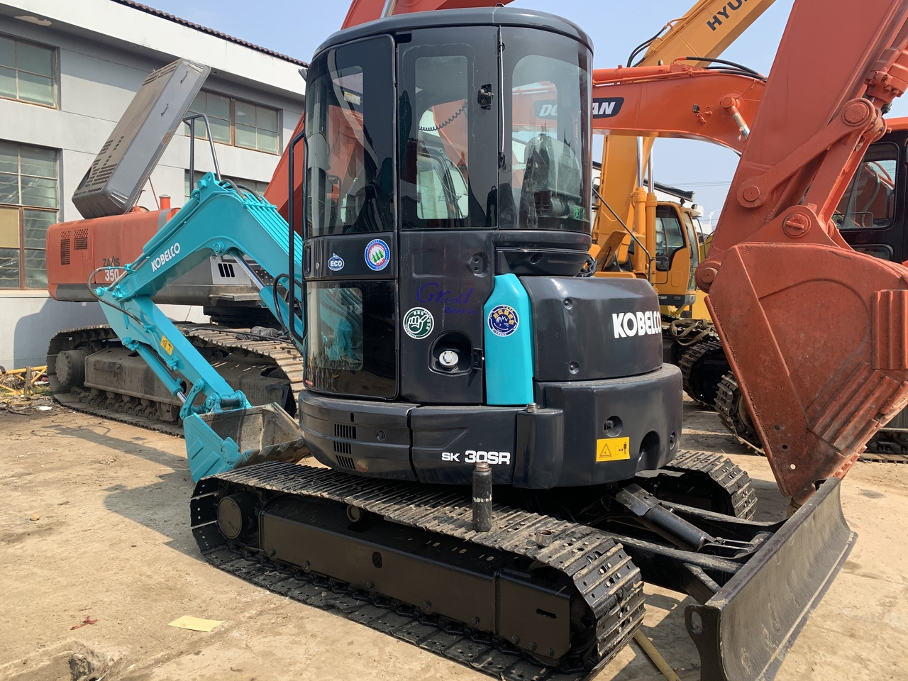 KOBELCO SK30SR - Mini excavator: picture 2 KOBELCO SK30SR - Mini excavator: picture 2