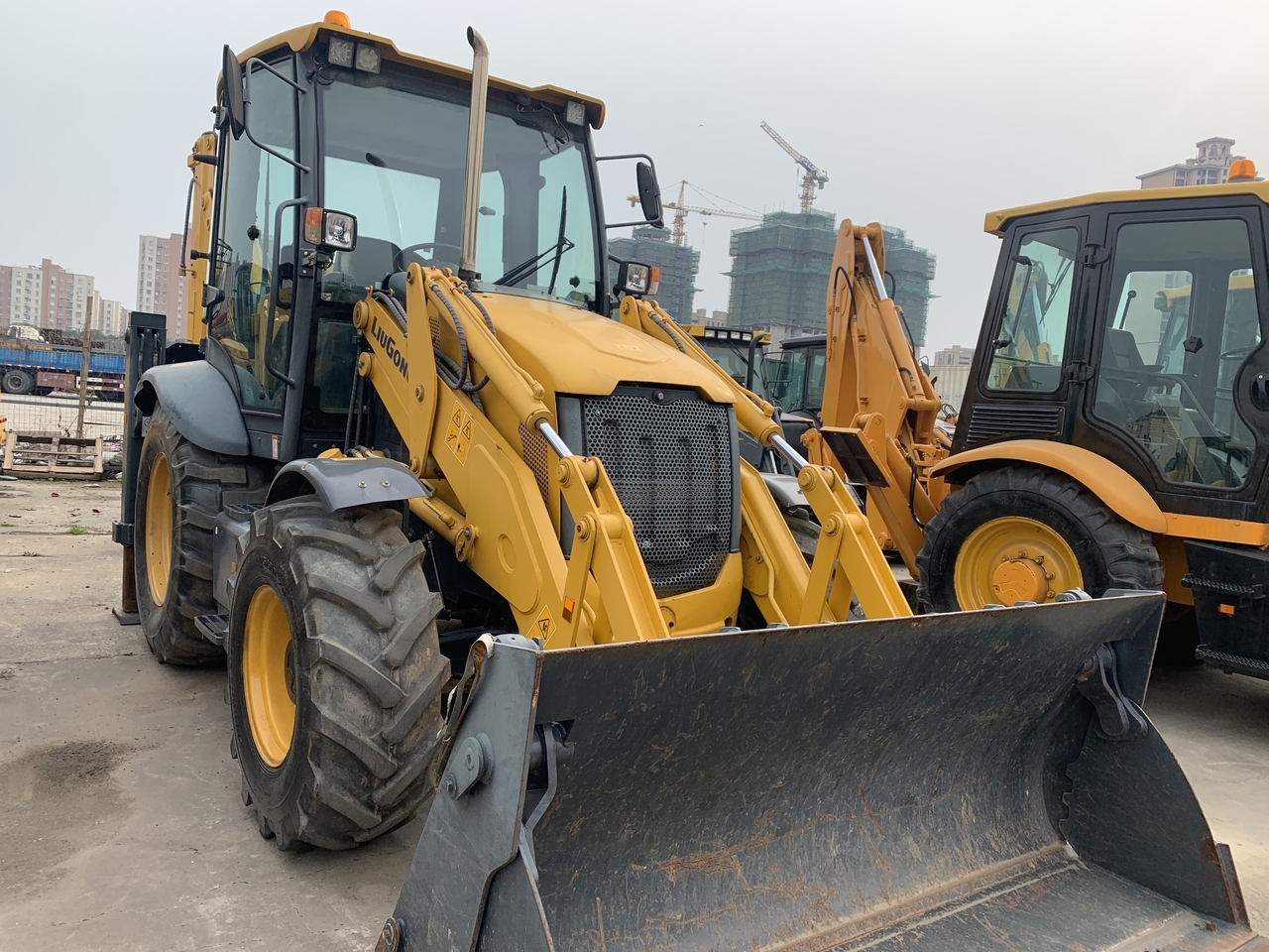 LIUGONG CLG777A - Backhoe loader: picture 1 LIUGONG CLG777A - Backhoe loader: picture 1
