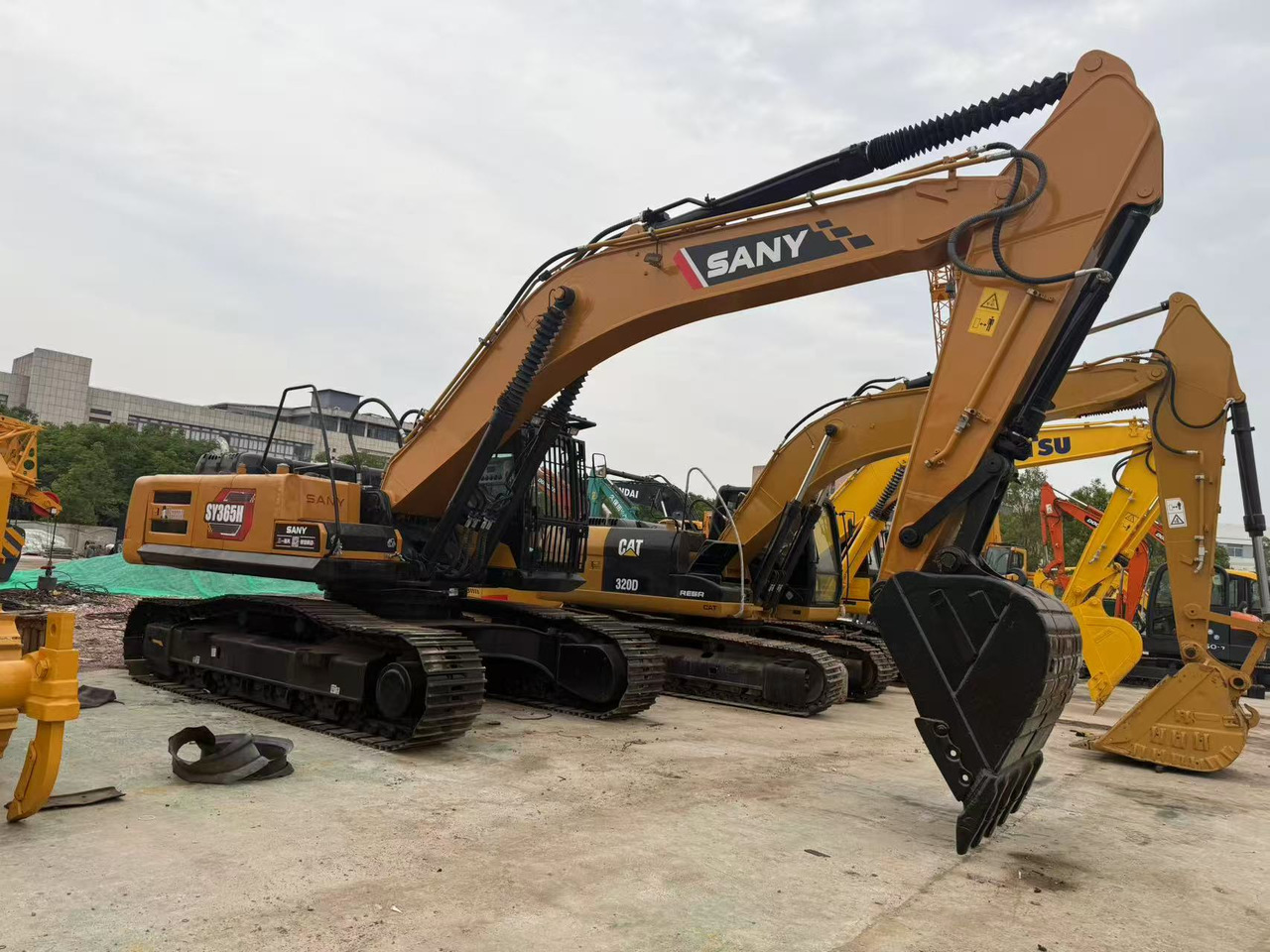 SANY SY365H - Crawler excavator: picture 1 SANY SY365H - Crawler excavator: picture 1