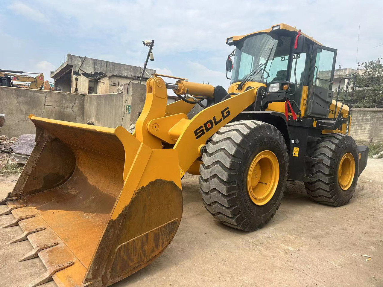 SDLG LG956F - Crawler excavator: picture 4 SDLG LG956F - Crawler excavator: picture 4