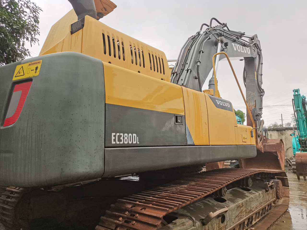 VOLVO EC380DL - Excavator: picture 2 VOLVO EC380DL - Excavator: picture 2