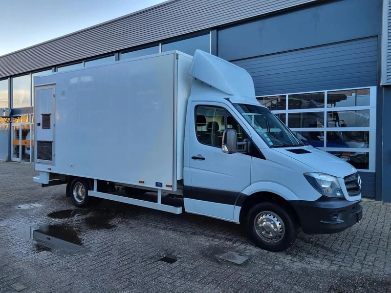 Mercedes-Benz Sprinter 513 CDI/ Foodtruck/ Verkoopwagen/ Camper - Commercial truck: picture 1 Mercedes-Benz Sprinter 513 CDI/ Foodtruck/ Verkoopwagen/ Camper - Commercial truck: picture 1