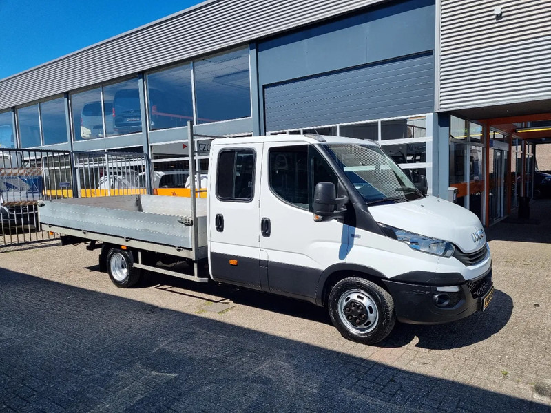 Iveco Daily 35C18 3.0D DC 6 zits Open laadbak 4.10m EURO 6 - Open body delivery van, Combi van: picture 1 Iveco Daily 35C18 3.0D DC 6 zits Open laadbak 4.10m EURO 6 - Open body delivery van, Combi van: picture 1