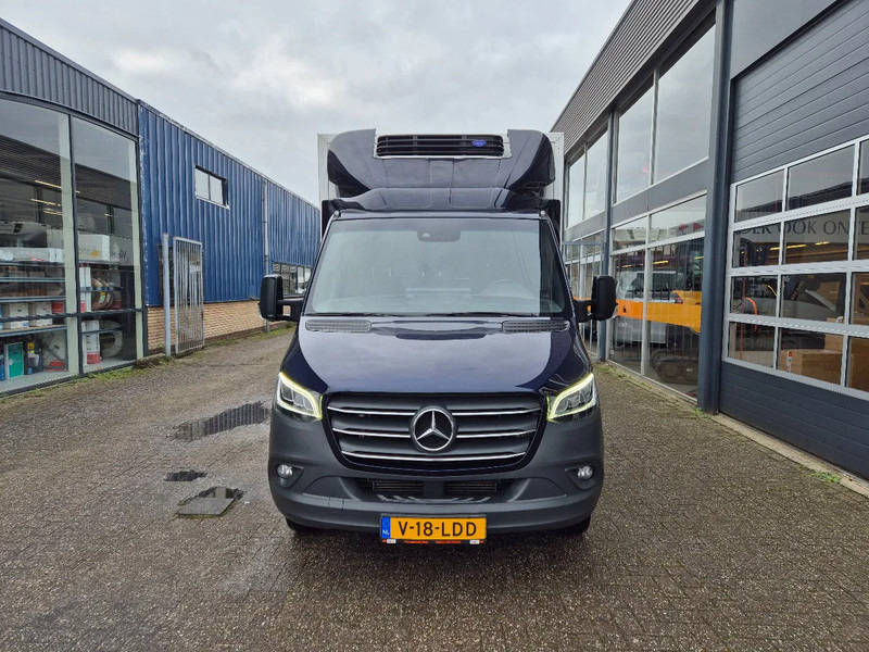 Mercedes-Benz Sprinter 519 CDI/ Kuhlkoffer Carrier -20/ LBW 1000 KG - Refrigerated delivery van: picture 4 Mercedes-Benz Sprinter 519 CDI/ Kuhlkoffer Carrier -20/ LBW 1000 KG - Refrigerated delivery van: picture 4