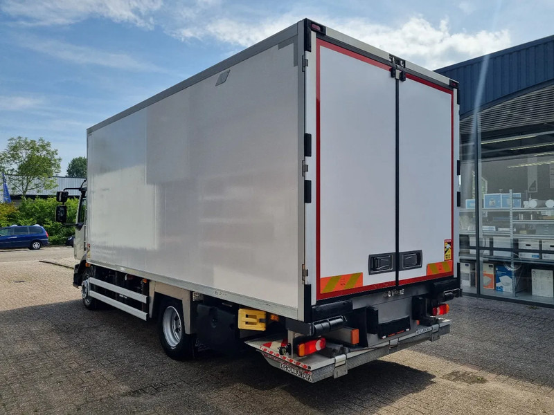 Refrigerator truck Volvo FL 250 Carrier 750MT ATP Zwischenwand LBW Euro 6: picture 5 Refrigerator truck Volvo FL 250 Carrier 750MT ATP Zwischenwand LBW Euro 6: picture 5