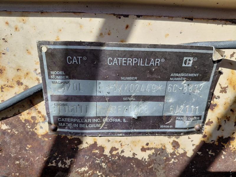 Crawler excavator Caterpillar 320L: picture 13