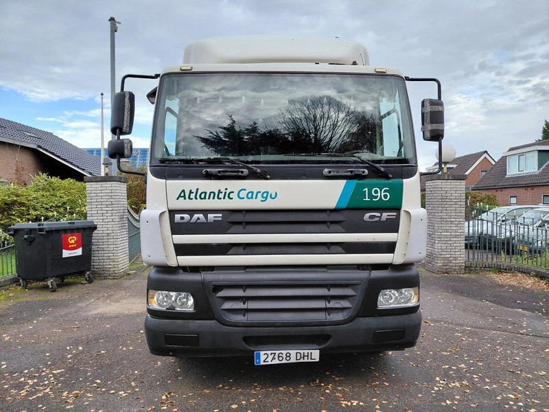 DAF CF 85.430 MANUAL ZF GEARBOX 4x2 Truckhead !! EURO 3 Engine !! - Tractor truck: picture 5 DAF CF 85.430 MANUAL ZF GEARBOX 4x2 Truckhead !! EURO 3 Engine !! - Tractor truck: picture 5