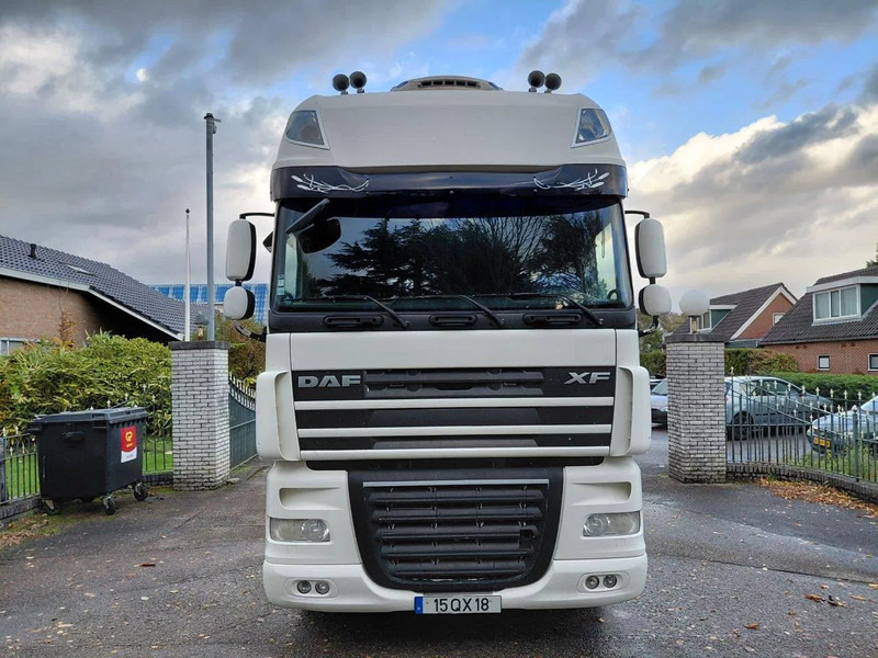 DAF XF 105.460 4x2 SSC MANUAL GEARBOX!!!!! - Tractor truck: picture 5 DAF XF 105.460 4x2 SSC MANUAL GEARBOX!!!!! - Tractor truck: picture 5