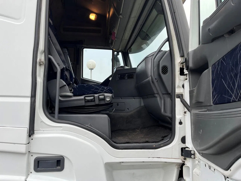 Iveco Stralis 440.48 MANUAL ZF GEARBOX CLEAN CONDITION - Tractor truck: picture 5 Iveco Stralis 440.48 MANUAL ZF GEARBOX CLEAN CONDITION - Tractor truck: picture 5