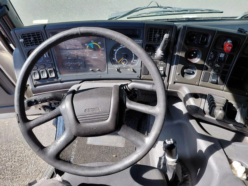 Tractor truck Scania P124-420 MANUAL + RETARDER !!!! 2 PIPES !!!!: picture 13