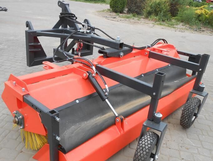 METAL-TECHNIK Zamiatarka 2m/ New Sweeper / Barredora de 2 m - Broom for Road sweeper: picture 4 METAL-TECHNIK Zamiatarka 2m/ New Sweeper / Barredora de 2 m - Broom for Road sweeper: picture 4