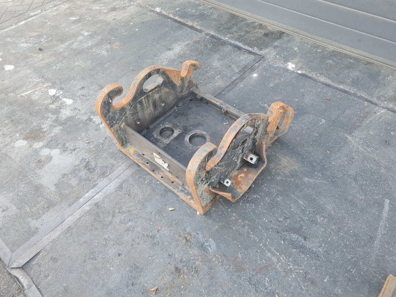 Kopplaat cw30 cw 40 zijtveld zijtveld s1202 kopplaat - Quick coupler for Construction machinery: picture 1 Kopplaat cw30 cw 40 zijtveld zijtveld s1202 kopplaat - Quick coupler for Construction machinery: picture 1