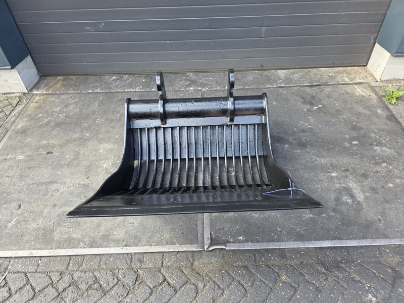 Puinbak cw 30 cw 40 eurosteel puinbak - Bucket for Construction machinery: picture 1 Puinbak cw 30 cw 40 eurosteel puinbak - Bucket for Construction machinery: picture 1