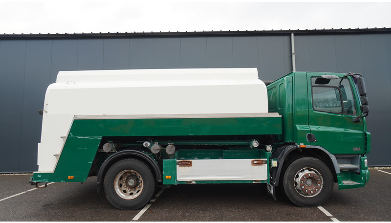 DAF 75.250 FUEL TANK TRUCK 11.300LTR 783.400KM - Tanker truck: picture 2 DAF 75.250 FUEL TANK TRUCK 11.300LTR 783.400KM - Tanker truck: picture 2
