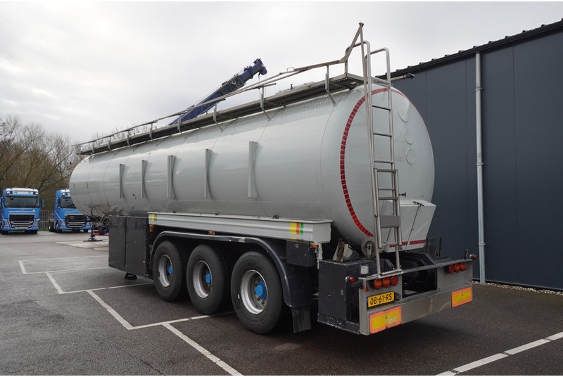 Dijkstra 3 AXLE TANK TRAILER 36 M3 - Tanker semi-trailer: picture 5 Dijkstra 3 AXLE TANK TRAILER 36 M3 - Tanker semi-trailer: picture 5