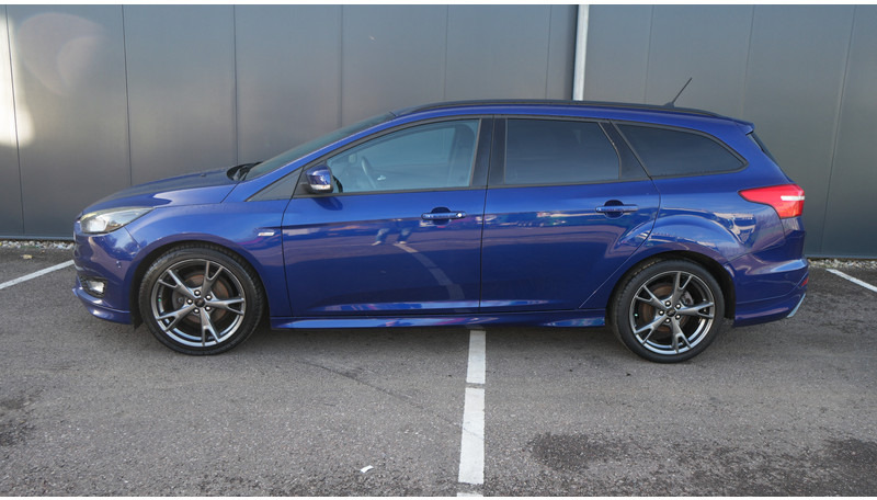 Ford Focus WAGON 1.5TDCI ST-Line - Minibus, Passenger van: picture 1 Ford Focus WAGON 1.5TDCI ST-Line - Minibus, Passenger van: picture 1