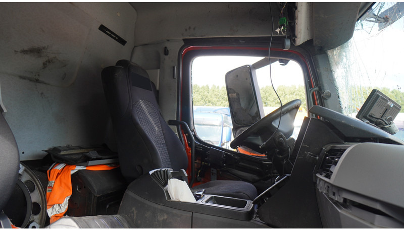 Mercedes-Benz ANTOS 2843 6x2 DAMAGED VEHICLE - Cab chassis truck: picture 4 Mercedes-Benz ANTOS 2843 6x2 DAMAGED VEHICLE - Cab chassis truck: picture 4