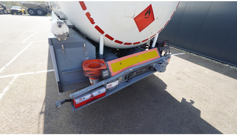 Schrader 3 AXLE ADR CHEMIE TANK TRAILER 40.000LTR - Tanker semi-trailer: picture 5 Schrader 3 AXLE ADR CHEMIE TANK TRAILER 40.000LTR - Tanker semi-trailer: picture 5