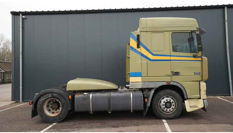 DAF XF 95.430 EURO 3 MANUAL GEARBOX - Tractor truck: picture 2 DAF XF 95.430 EURO 3 MANUAL GEARBOX - Tractor truck: picture 2