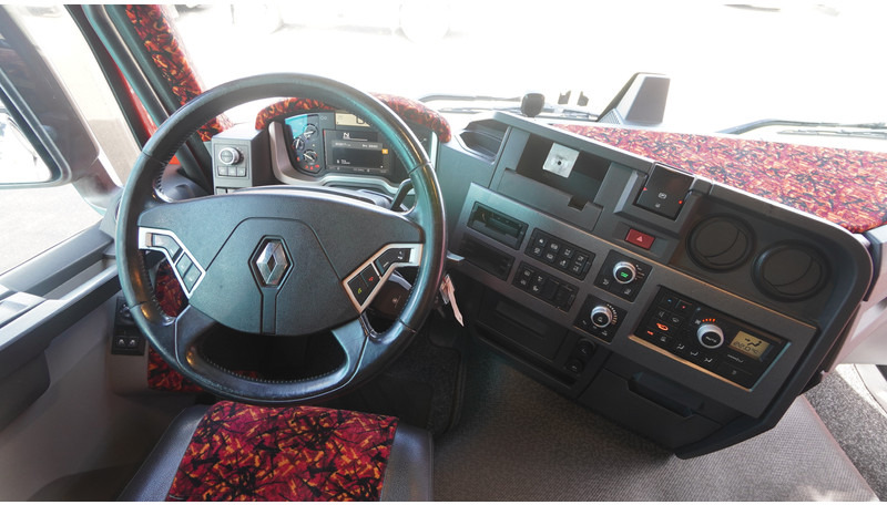 Renault T 460 6X2 EURO 6 854.000KM - Tractor truck: picture 5 Renault T 460 6X2 EURO 6 854.000KM - Tractor truck: picture 5