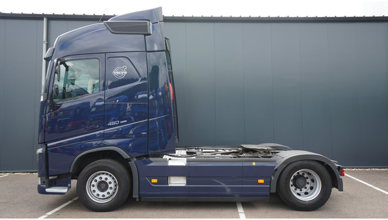 Volvo FH 460 EURO 6 GLOBETROTTER 770.000KM - Tractor truck: picture 1 Volvo FH 460 EURO 6 GLOBETROTTER 770.000KM - Tractor truck: picture 1