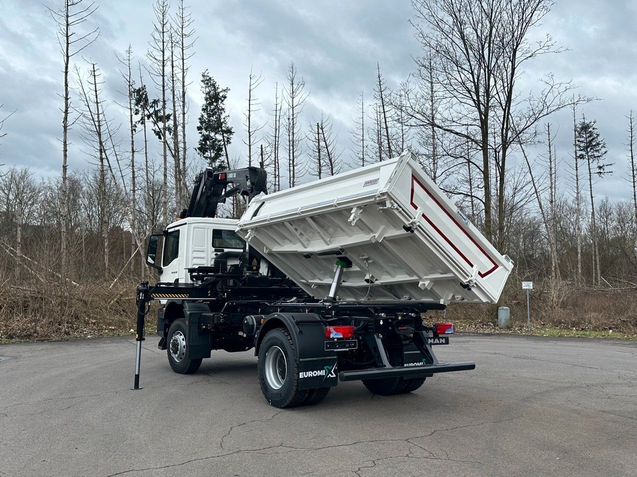 MAN TGM 18.320 4x4 Euro6e Hiab X-HiDuo 138DS-3 - Tipper, Crane truck: picture 3 MAN TGM 18.320 4x4 Euro6e Hiab X-HiDuo 138DS-3 - Tipper, Crane truck: picture 3
