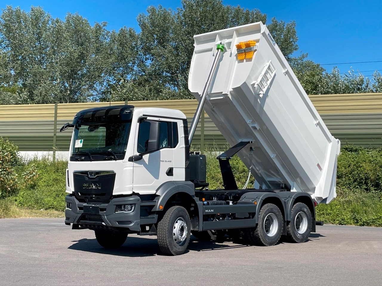MAN TGS 33.440 6x4/Euro6e EuromixMTP Mulden-Kipper leasing MAN TGS 33.440 6x4/Euro6e EuromixMTP Mulden-Kipper: picture 8