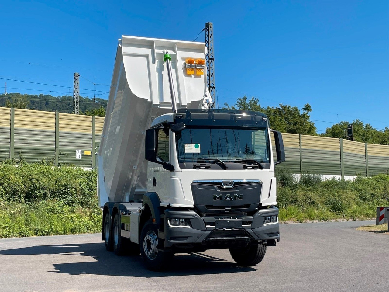 MAN TGS 33.440 6x4/Euro6e EuromixMTP Mulden-Kipper leasing MAN TGS 33.440 6x4/Euro6e EuromixMTP Mulden-Kipper: picture 15