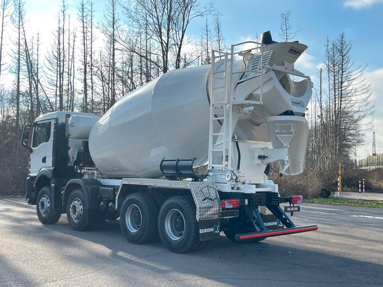 Concrete mixer truck MAN TGS 41.400 8x4 / EuromixMTP  EM 10m³ R / EURO 2: picture 5