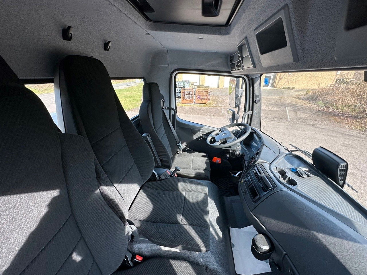 Tipper Mercedes-Benz Atego 1224 K  EuromixMTP 3-Seiten-Kipper: picture 24