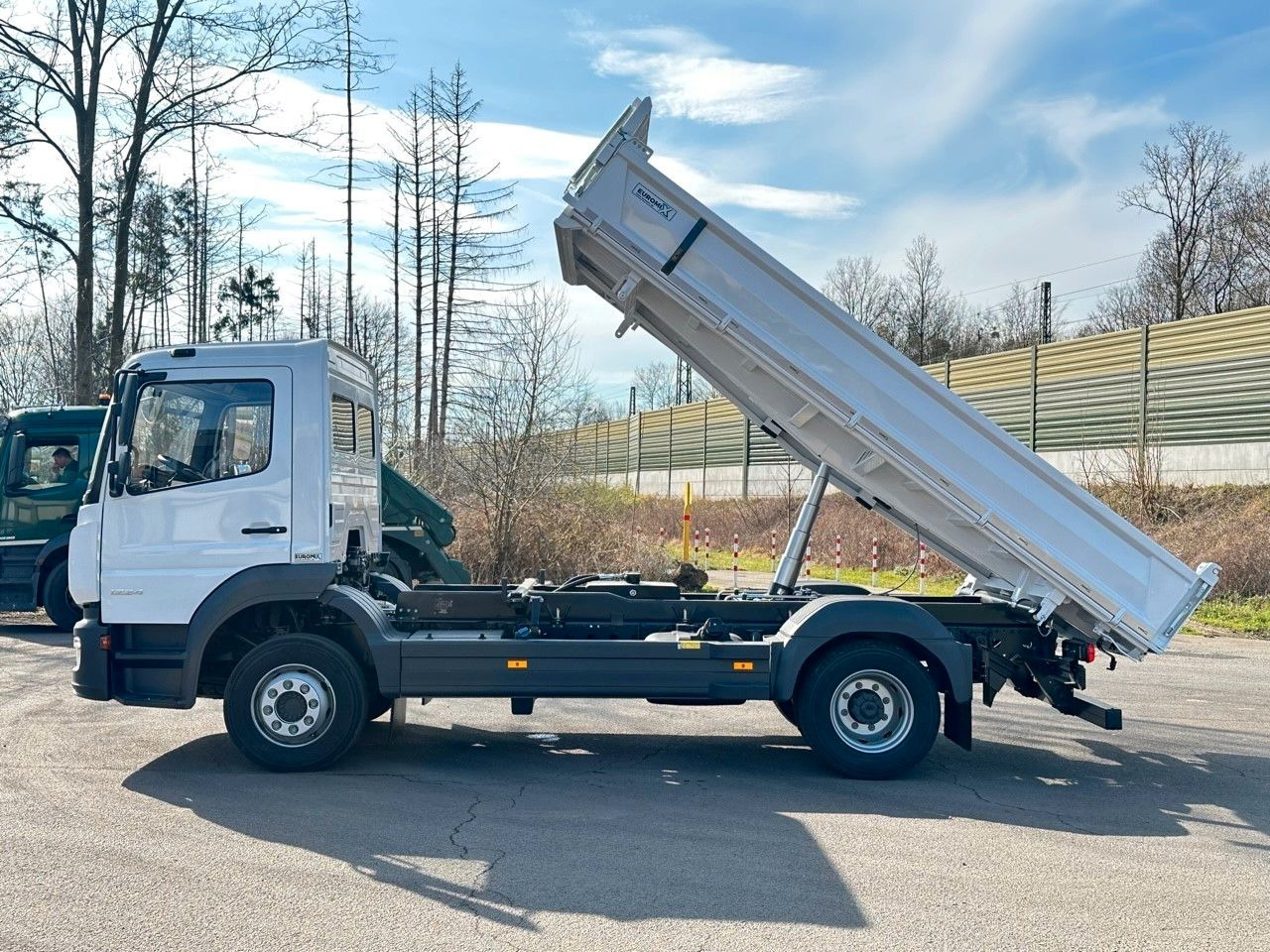 Tipper Mercedes-Benz Atego 1224 K  EuromixMTP 3-Seiten-Kipper: picture 15