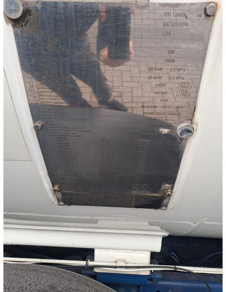 DAF FAN CF75. 6x2 -24030 Liter Gas tank truck ID 2.166 Rootselaar, flowmeter, pump, sunroof on tank leasing DAF FAN CF75. 6x2 -24030 Liter Gas tank truck ID 2.166 Rootselaar, flowmeter, pump, sunroof on tank: picture 13