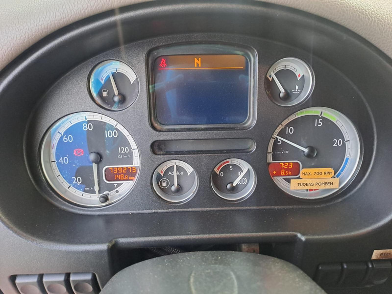 DAF FAN CF75. 6x2 -24030 Liter Gas tank truck ID 2.166 Rootselaar, flowmeter, pump, sunroof on tank leasing DAF FAN CF75. 6x2 -24030 Liter Gas tank truck ID 2.166 Rootselaar, flowmeter, pump, sunroof on tank: picture 8