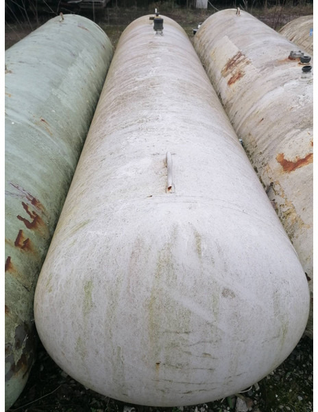 De Visser gastank Used Propane/Butane LPG tanks 1600 L (0,8 ton) Used ID 1.200 - Fuel tank: picture 3 De Visser gastank Used Propane/Butane LPG tanks 1600 L (0,8 ton) Used ID 1.200 - Fuel tank: picture 3