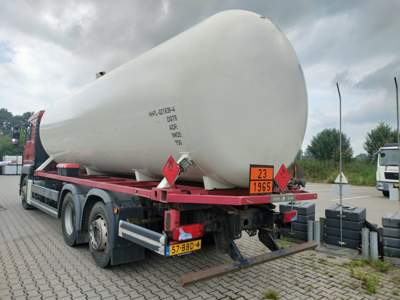 MAN TGS 26.400 6x2-4 LL 26900 Liter Gas tank truck ID 2.168 Rootselaar, flowmeter, pump - Tanker truck: picture 5 MAN TGS 26.400 6x2-4 LL 26900 Liter Gas tank truck ID 2.168 Rootselaar, flowmeter, pump - Tanker truck: picture 5