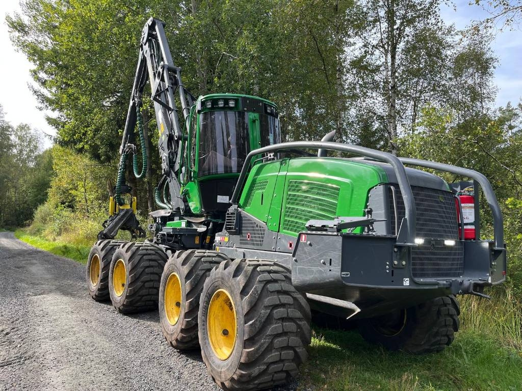 John Deere 1170G - Forestry harvester: picture 3 John Deere 1170G - Forestry harvester: picture 3