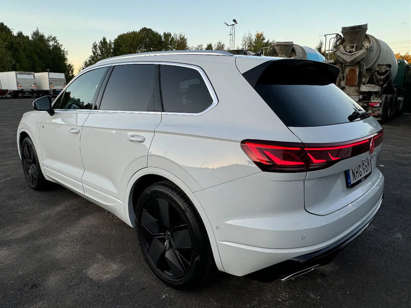 Volkswagen Touareg R-Line TDI 286HP, 4.000km, 2024 - SUV: picture 5 Volkswagen Touareg R-Line TDI 286HP, 4.000km, 2024 - SUV: picture 5