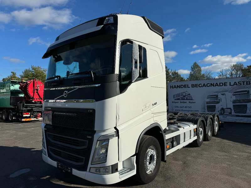 Volvo FH 540 8x2*4, Chassi (former Tank-truck), ADR, 2018 - Cab chassis truck: picture 3 Volvo FH 540 8x2*4, Chassi (former Tank-truck), ADR, 2018 - Cab chassis truck: picture 3