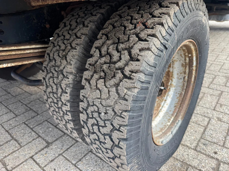 Mercedes-Benz **611D-FRENCH ORIGIN** - Curtain side truck: picture 5 Mercedes-Benz **611D-FRENCH ORIGIN** - Curtain side truck: picture 5