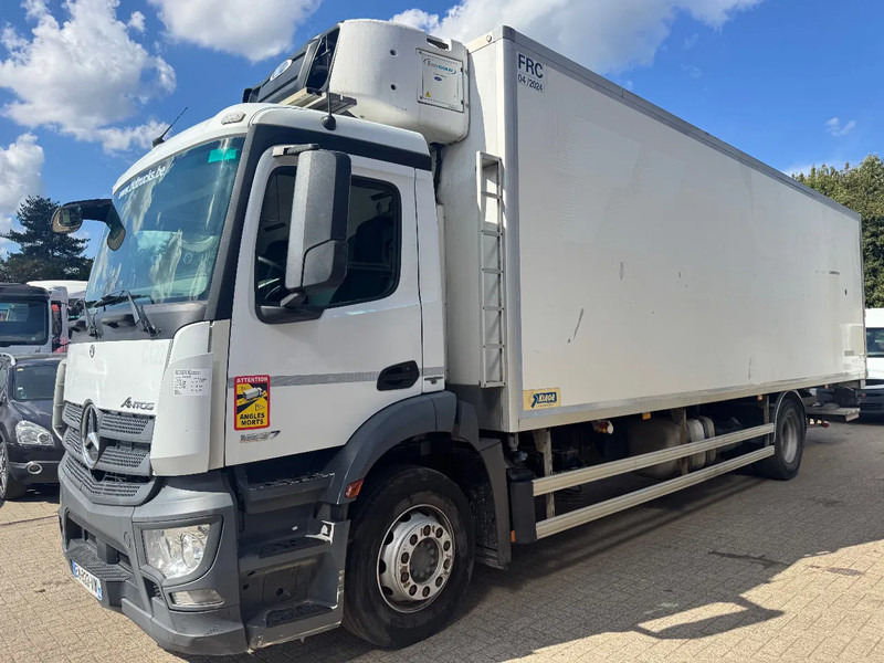 Mercedes-Benz Antos 1827 **BLUETEC 6-FRENCH TRUCK-8,70L BOX** - Refrigerator truck: picture 1 Mercedes-Benz Antos 1827 **BLUETEC 6-FRENCH TRUCK-8,70L BOX** - Refrigerator truck: picture 1