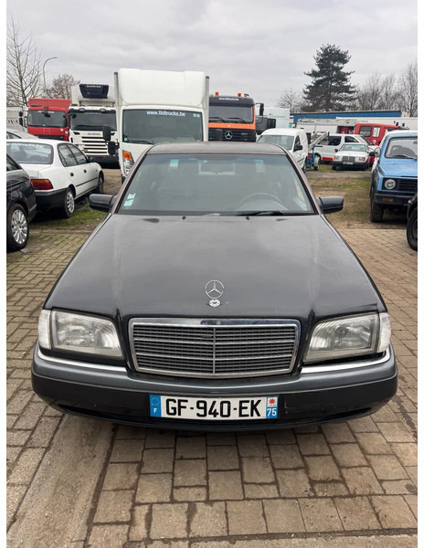 Mercedes-Benz C-Klasse **C220 DIESEL-FRENCH CAR** - Sedan: picture 2 Mercedes-Benz C-Klasse **C220 DIESEL-FRENCH CAR** - Sedan: picture 2