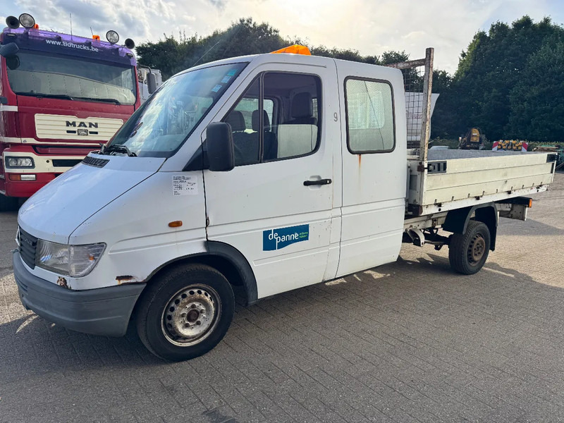 Mercedes-Benz Sprinter **212D-5CYL-BELGIAN VAN-AIRCO** - Open body delivery van, Combi van: picture 1 Mercedes-Benz Sprinter **212D-5CYL-BELGIAN VAN-AIRCO** - Open body delivery van, Combi van: picture 1