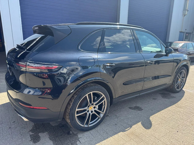 Porsche Cayenne **HYBRIDE+BENZINE-3.0V6-1st OWNER-EURO6B** - Car: picture 4 Porsche Cayenne **HYBRIDE+BENZINE-3.0V6-1st OWNER-EURO6B** - Car: picture 4