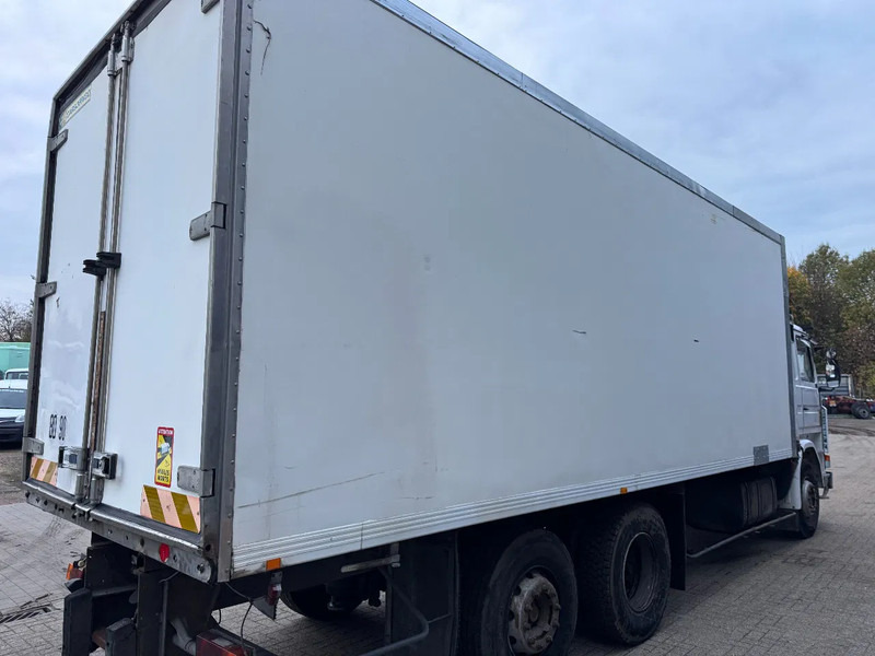 Scania R143-450 V8 **FRENCH TRUCK-TOPSHAPE** - Refrigerator truck: picture 5 Scania R143-450 V8 **FRENCH TRUCK-TOPSHAPE** - Refrigerator truck: picture 5