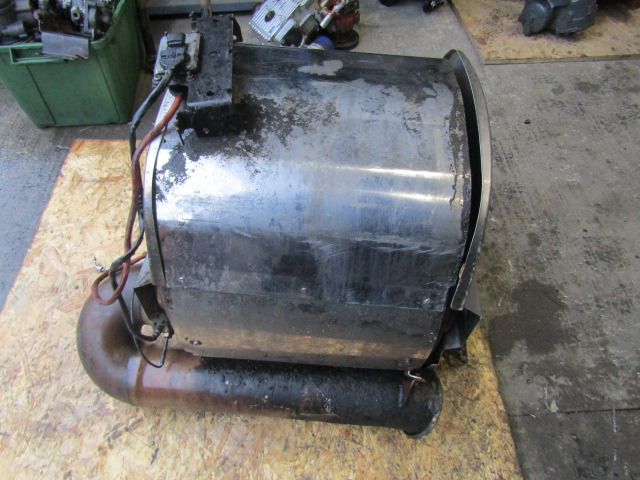 DAF XF 105 EXHAUST DPF/CAT EURO 5 SPEC P/NO 1747245 - Muffler/ Exhaust system for Truck: picture 2 DAF XF 105 EXHAUST DPF/CAT EURO 5 SPEC P/NO 1747245 - Muffler/ Exhaust system for Truck: picture 2