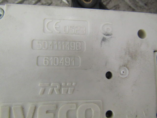 IVECO STRALIS CONTROL UNIT P/NO 504111498 - Electrical system for Truck: picture 2 IVECO STRALIS CONTROL UNIT P/NO 504111498 - Electrical system for Truck: picture 2
