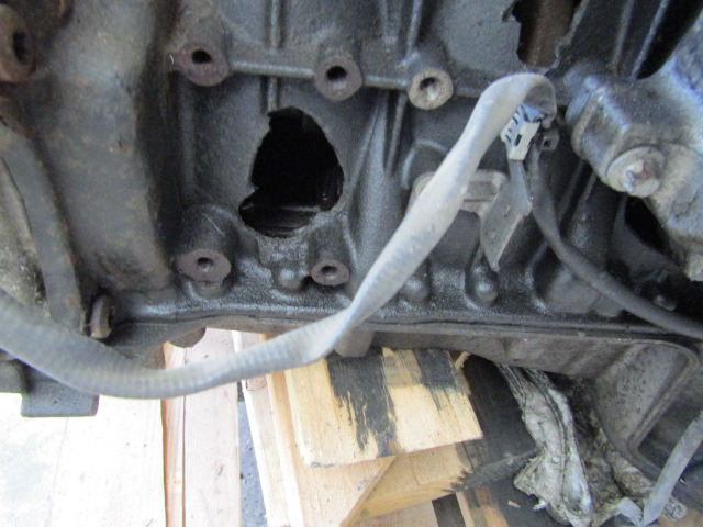 MERCEDES VITO 651.900.2.2 ENGINE COMPLETE 2015 EURO 6 ONLY 40,000 MILES (PARTS ONLY DAMAGED BLOCK) - Engine for Truck: picture 3 MERCEDES VITO 651.900.2.2 ENGINE COMPLETE 2015 EURO 6 ONLY 40,000 MILES (PARTS ONLY DAMAGED BLOCK) - Engine for Truck: picture 3