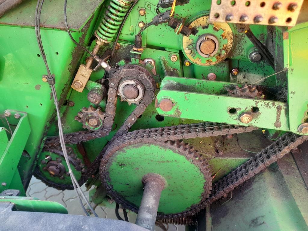 John Deere 864 Premium - Bale wrapper: picture 2 John Deere 864 Premium - Bale wrapper: picture 2