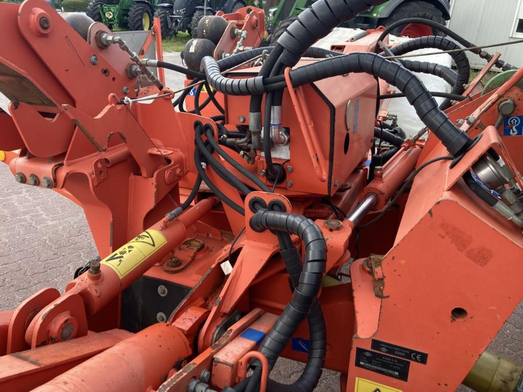 Kuhn GMD 883 - Mower: picture 5 Kuhn GMD 883 - Mower: picture 5